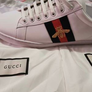 Gucci Sneakers